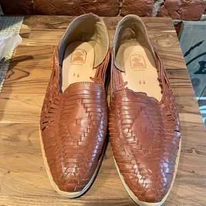 Dandy Del Mar - The Huaraches